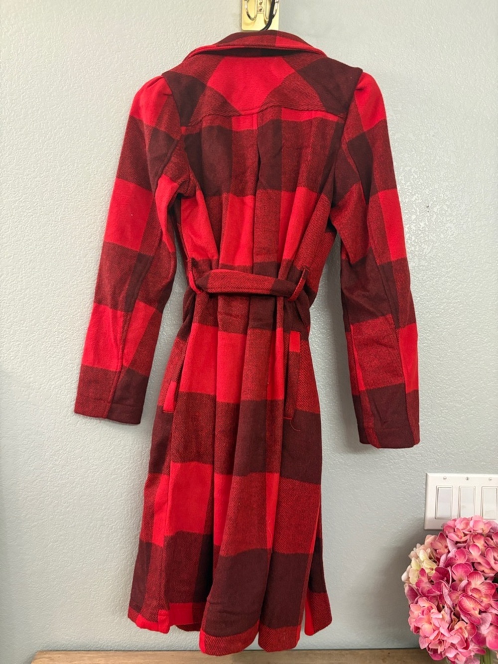 G by Giuliana Red and Dark Red Plaid Belted Wool Coat - Picture 4 of 4